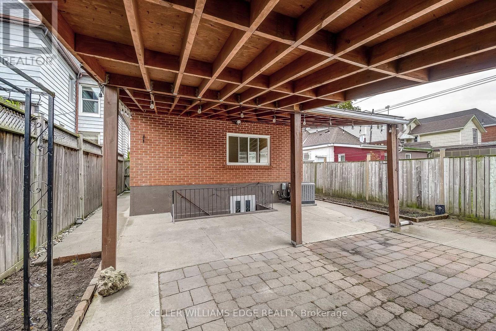 235 Emerald Street N, Hamilton, Ontario  L8L 5L1 - Photo 33 - X12452732