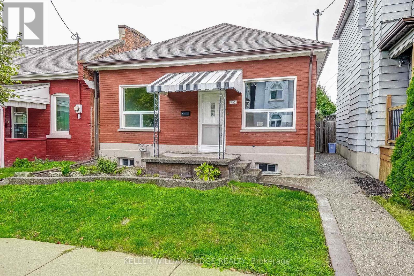 235 Emerald Street N, Hamilton, Ontario  L8L 5L1 - Photo 36 - X12452732