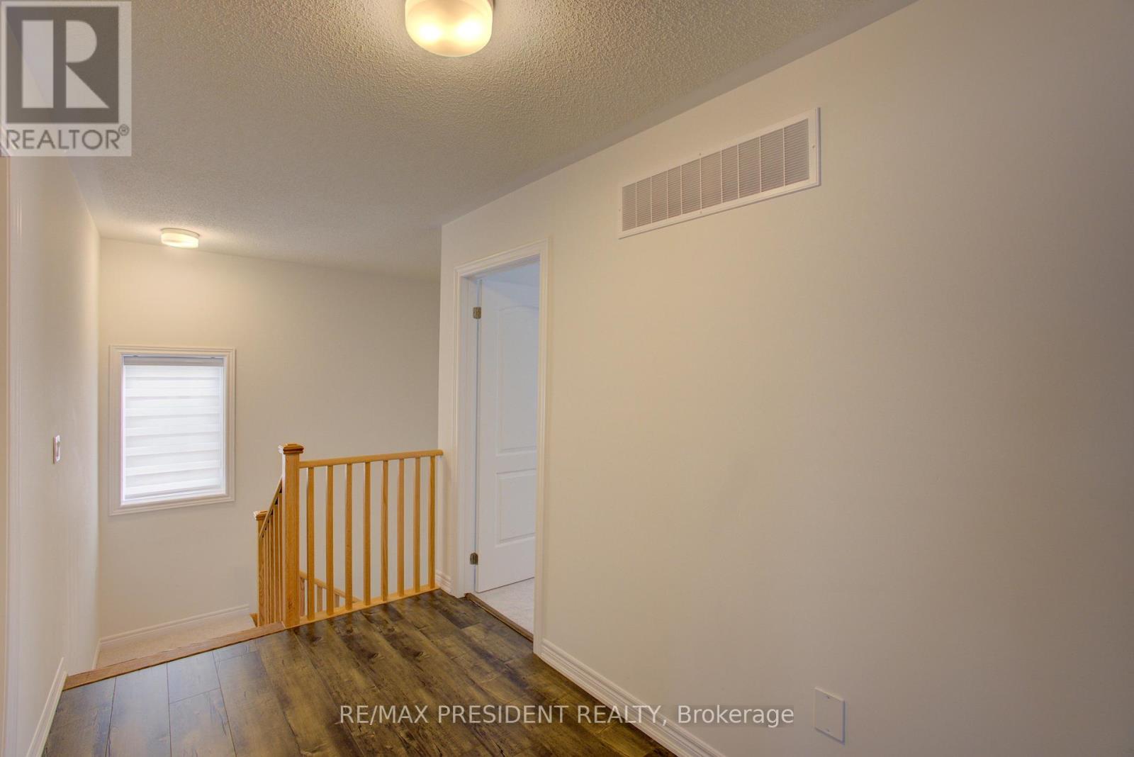 255 Rea Drive, Centre Wellington, Ontario  N1M 0K1 - Photo 27 - X12452741