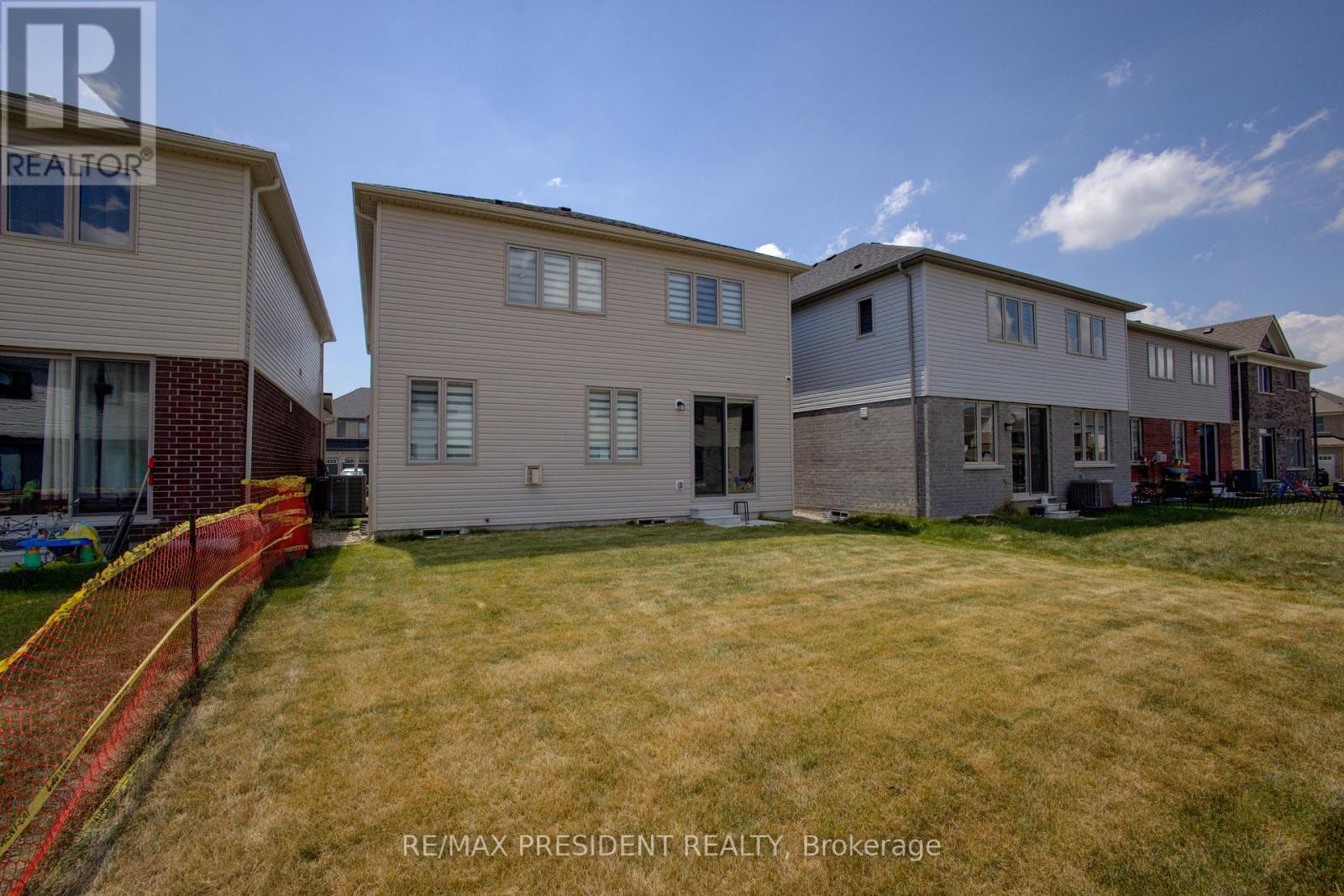 255 Rea Drive, Centre Wellington, Ontario  N1M 0K1 - Photo 44 - X12452741