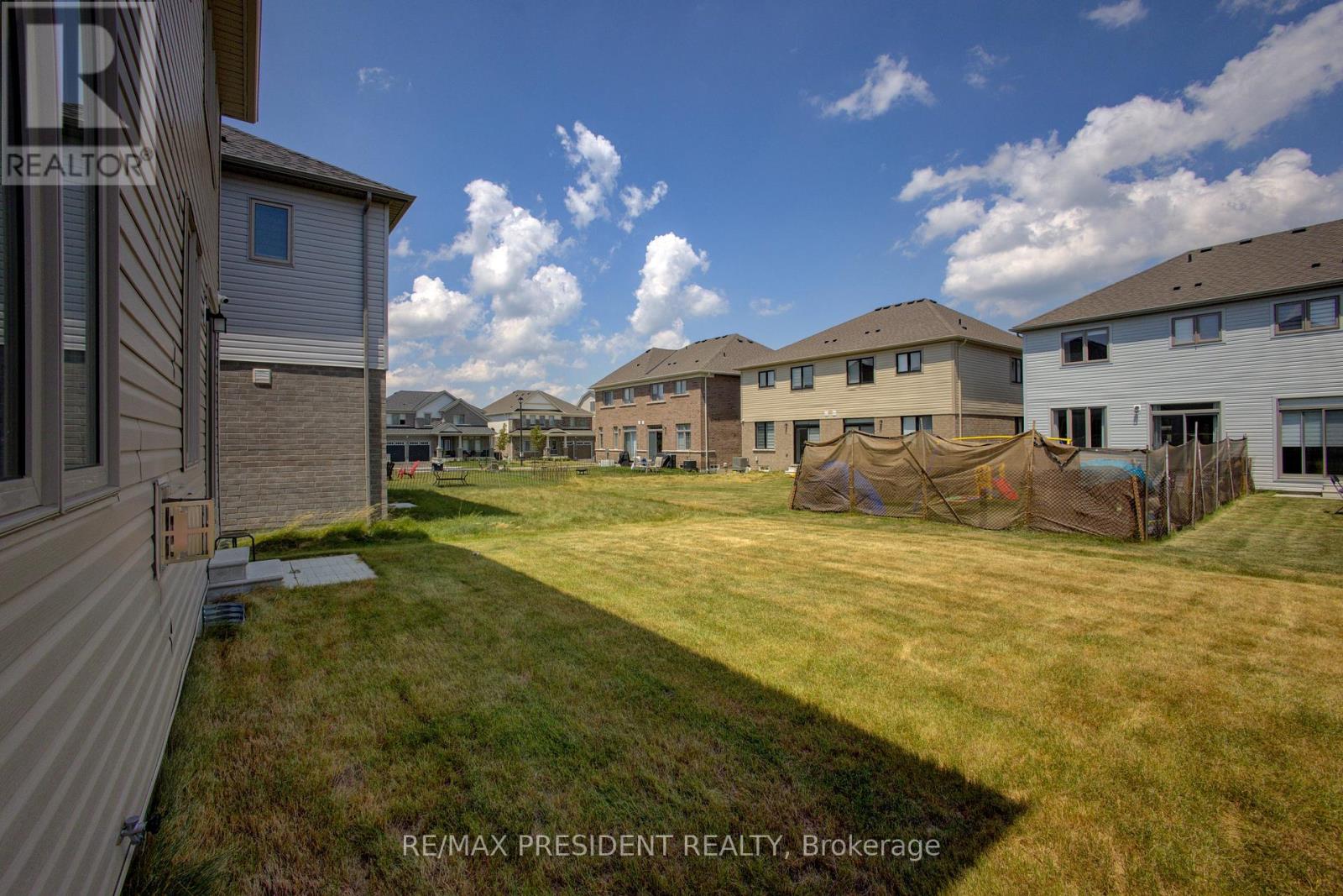 255 Rea Drive, Centre Wellington, Ontario  N1M 0K1 - Photo 45 - X12452741