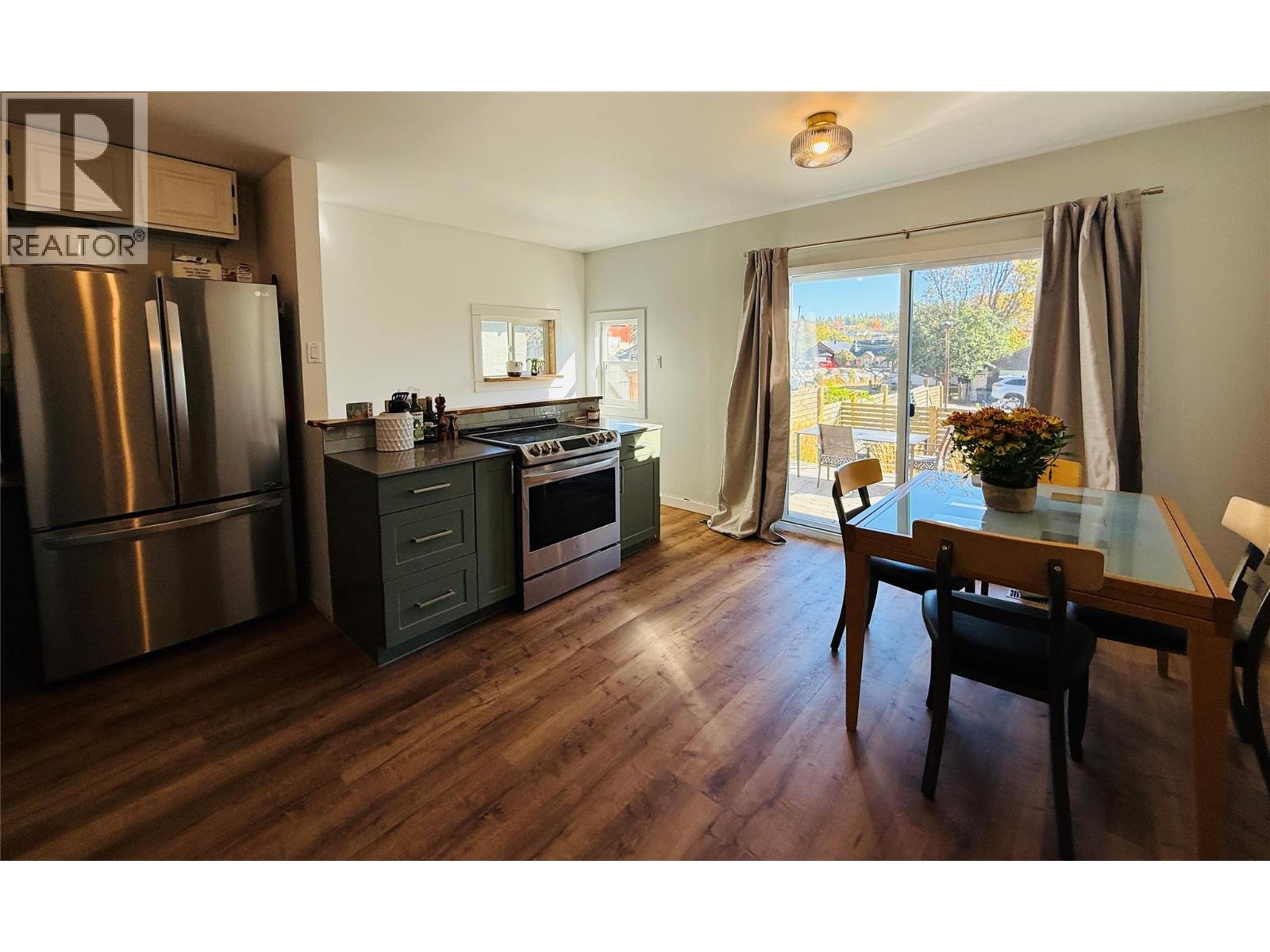350a Kimberley Avenue, Kimberley, British Columbia  V1A 2J1 - Photo 9 - 10363707