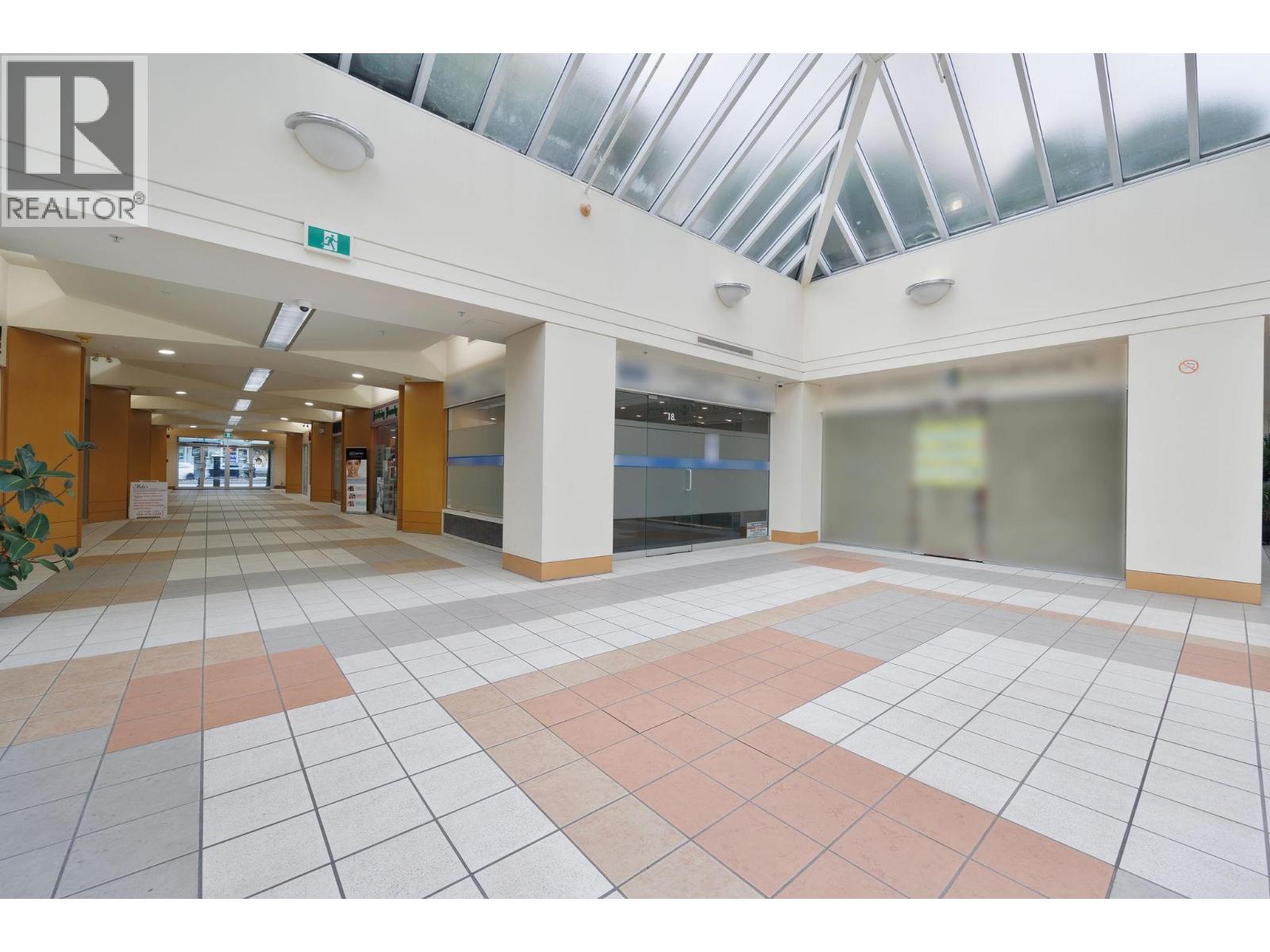 18 1161 The High Street, Coquitlam, British Columbia  V3B 7W3 - Photo 3 - C8072206