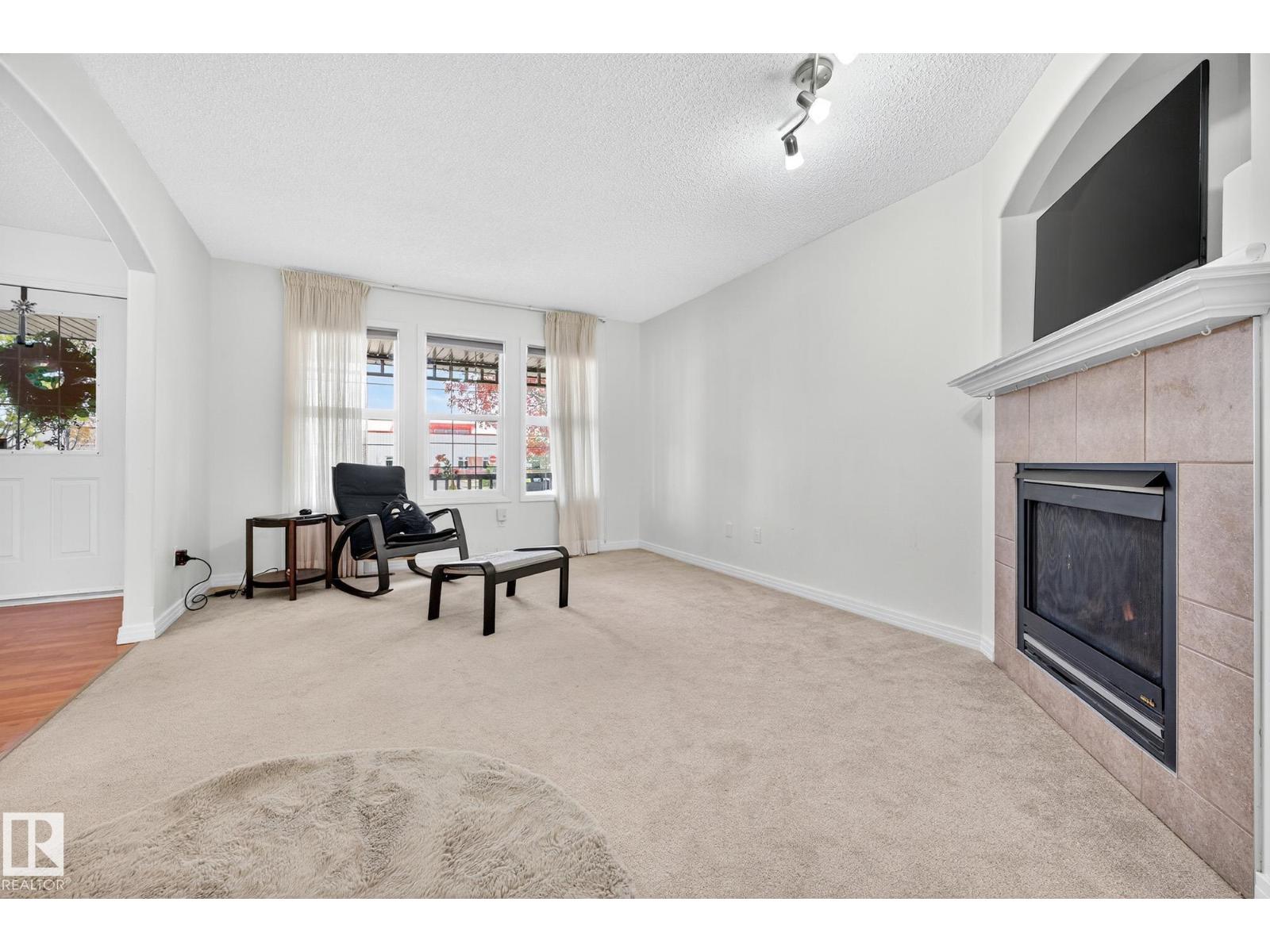 2626 Taylor Green Nw, Edmonton, Alberta  T6R 3N8 - Photo 8 - E4461369