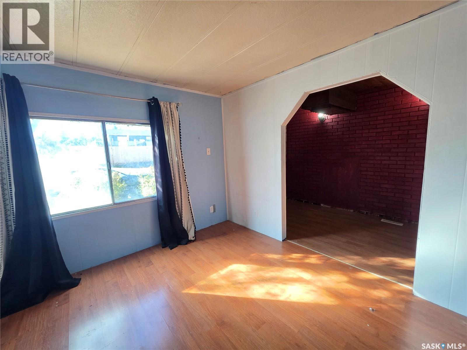 316 Klassen Street, Herbert, Saskatchewan  S0H 2A0 - Photo 7 - SK011010