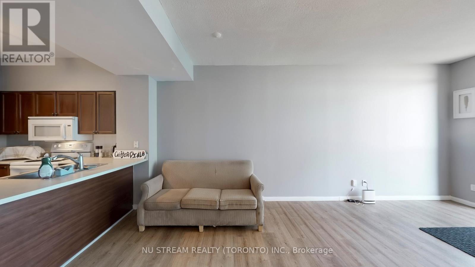 3006 - 219 Fort York Boulevard, Toronto, Ontario  M5V 1B1 - Photo 12 - C12451771