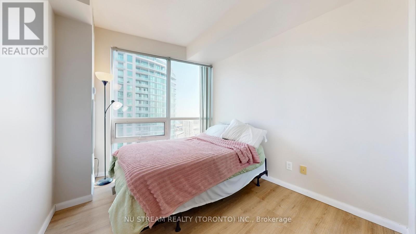 3006 - 219 Fort York Boulevard, Toronto, Ontario  M5V 1B1 - Photo 17 - C12451771