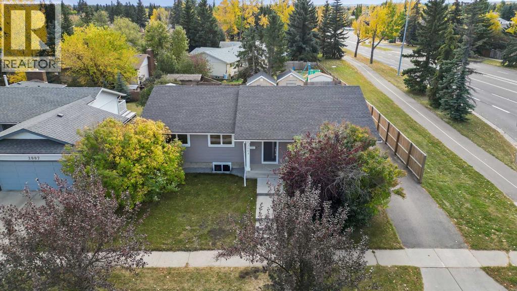 2003 117 Avenue Sw, Calgary, Alberta  T2W 2Y7 - Photo 2 - A2262740