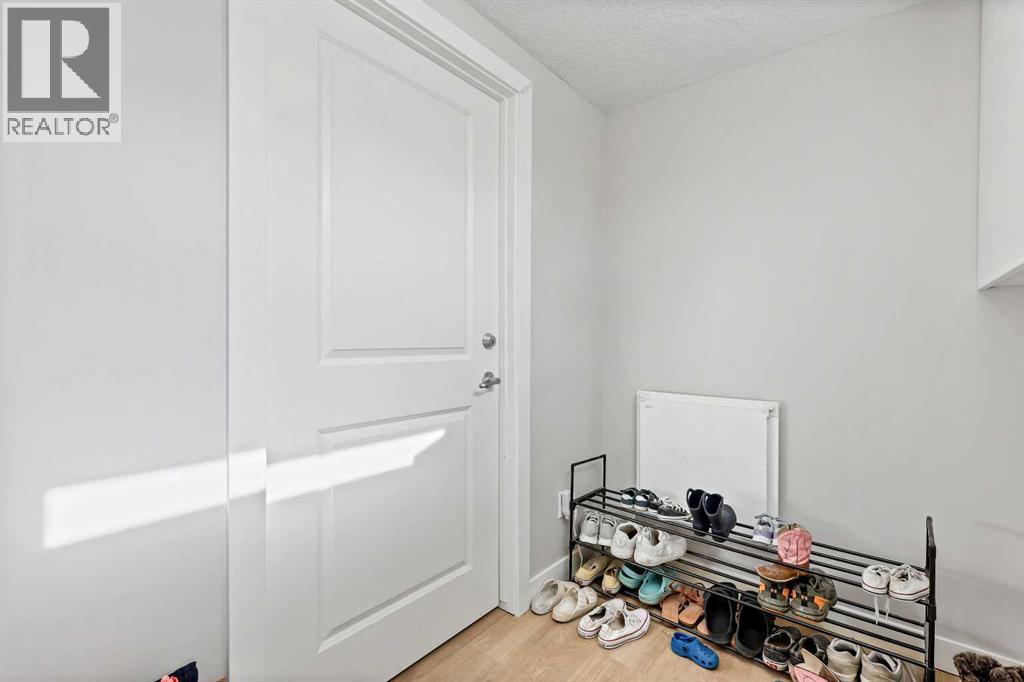 2003 117 Avenue Sw, Calgary, Alberta  T2W 2Y7 - Photo 29 - A2262740