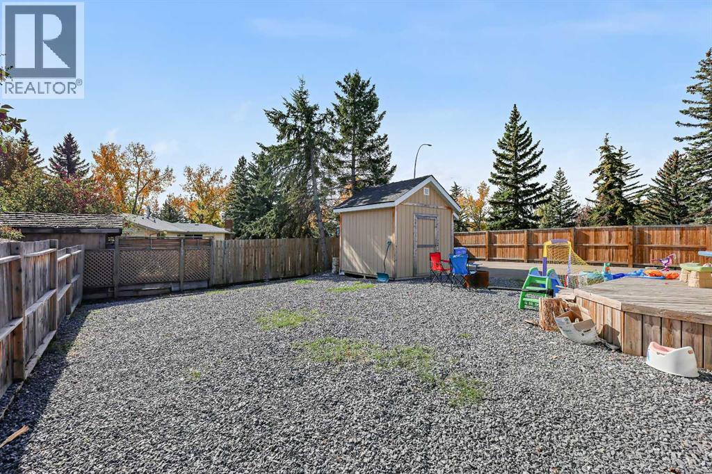 2003 117 Avenue Sw, Calgary, Alberta  T2W 2Y7 - Photo 42 - A2262740