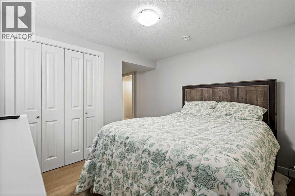 2003 117 Avenue Sw, Calgary, Alberta  T2W 2Y7 - Photo 38 - A2262740