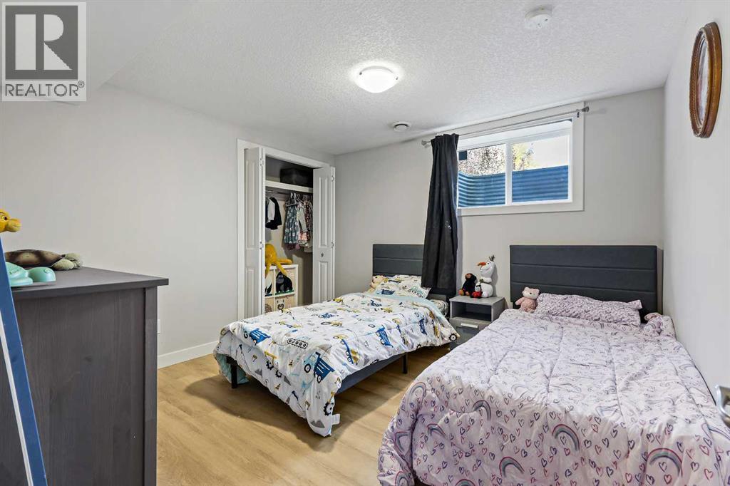 2003 117 Avenue Sw, Calgary, Alberta  T2W 2Y7 - Photo 36 - A2262740