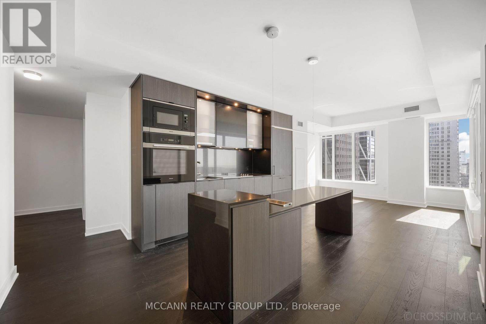 3209 - 11 Yorkville Avenue, Toronto, Ontario  M4W 1L2 - Photo 9 - C12452768