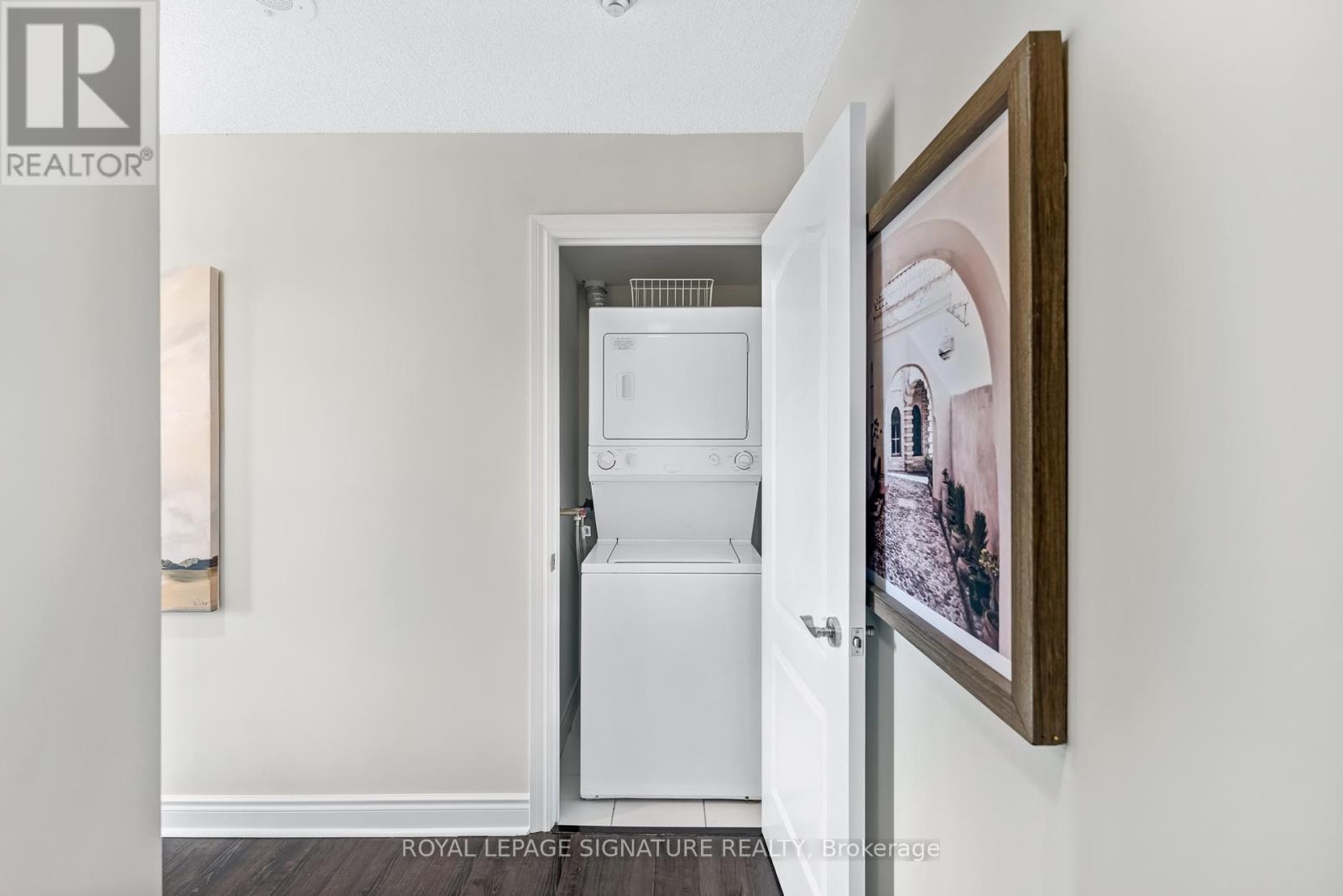 403 - 1103 Leslie Street, Toronto, Ontario  M3C 4G8 - Photo 20 - C12452769