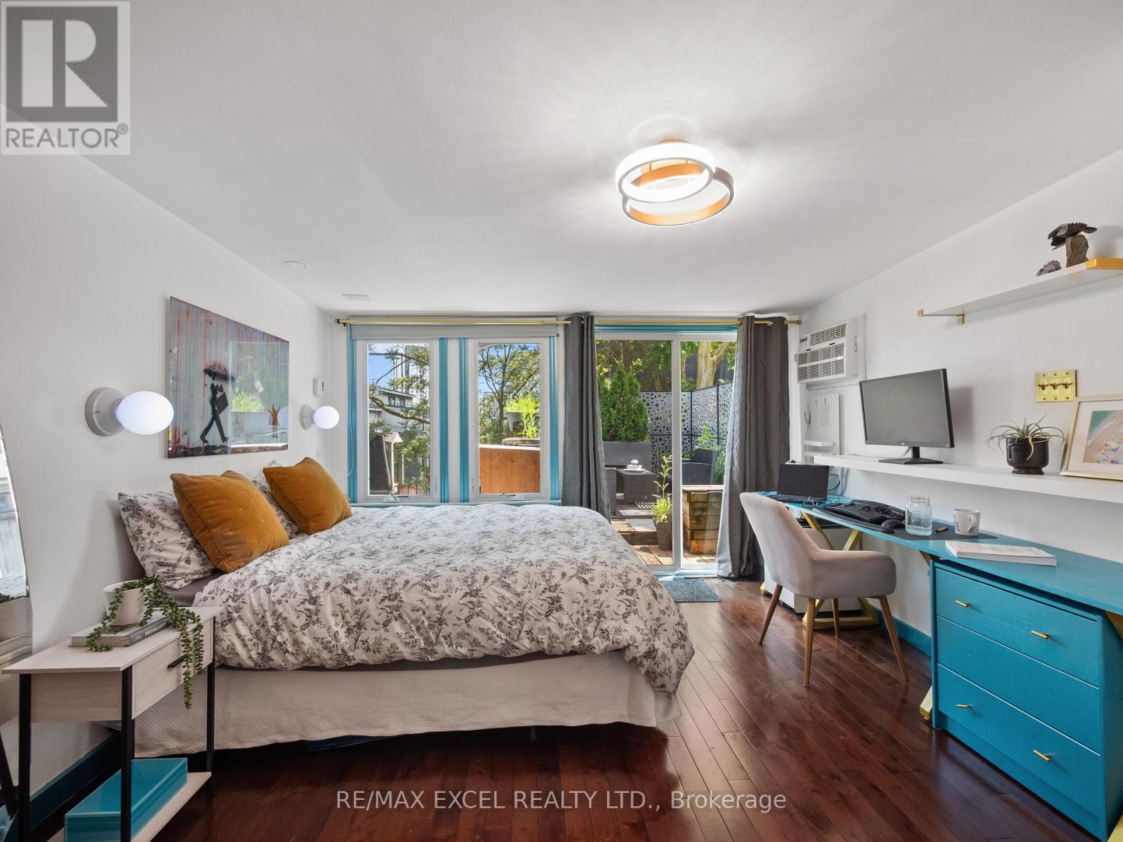 Second & Third - 137 Gerrard Street E, Toronto, Ontario  M5A 2E3 - Photo 26 - C12452776