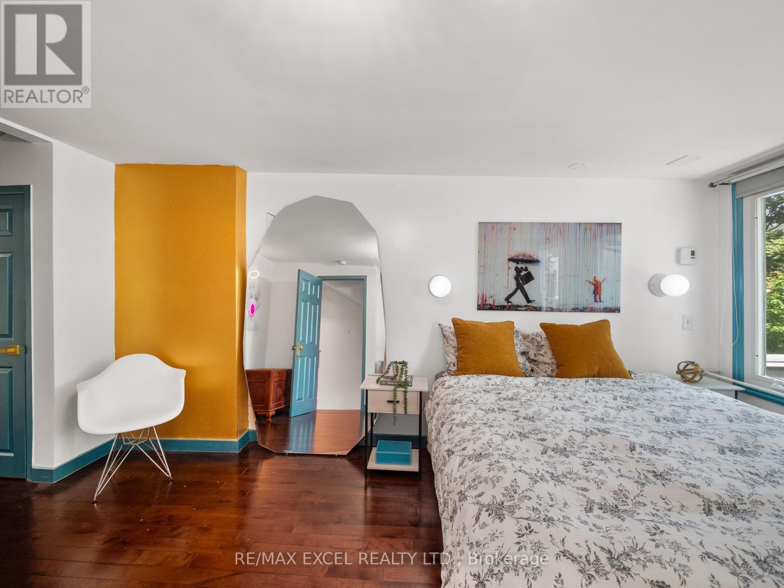 Second & Third - 137 Gerrard Street E, Toronto, Ontario  M5A 2E3 - Photo 28 - C12452776