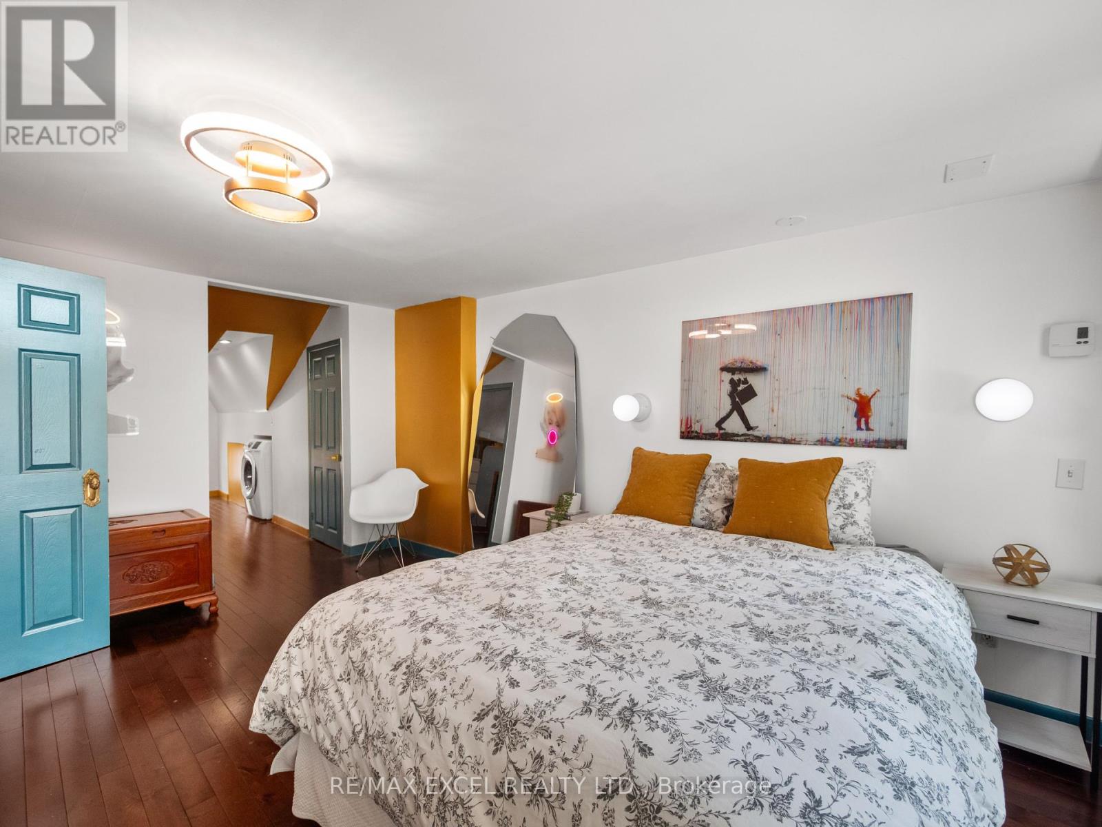 Second & Third - 137 Gerrard Street E, Toronto, Ontario  M5A 2E3 - Photo 29 - C12452776