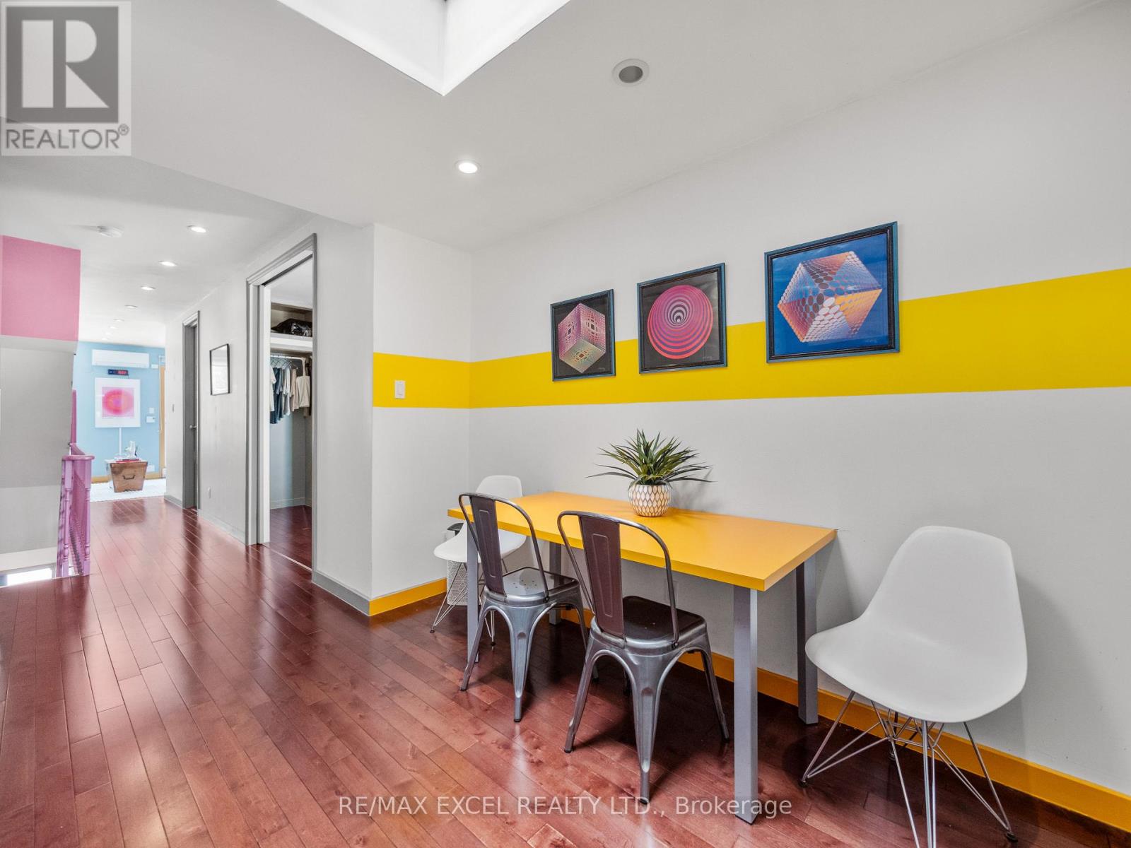 Second & Third - 137 Gerrard Street E, Toronto, Ontario  M5A 2E3 - Photo 8 - C12452776