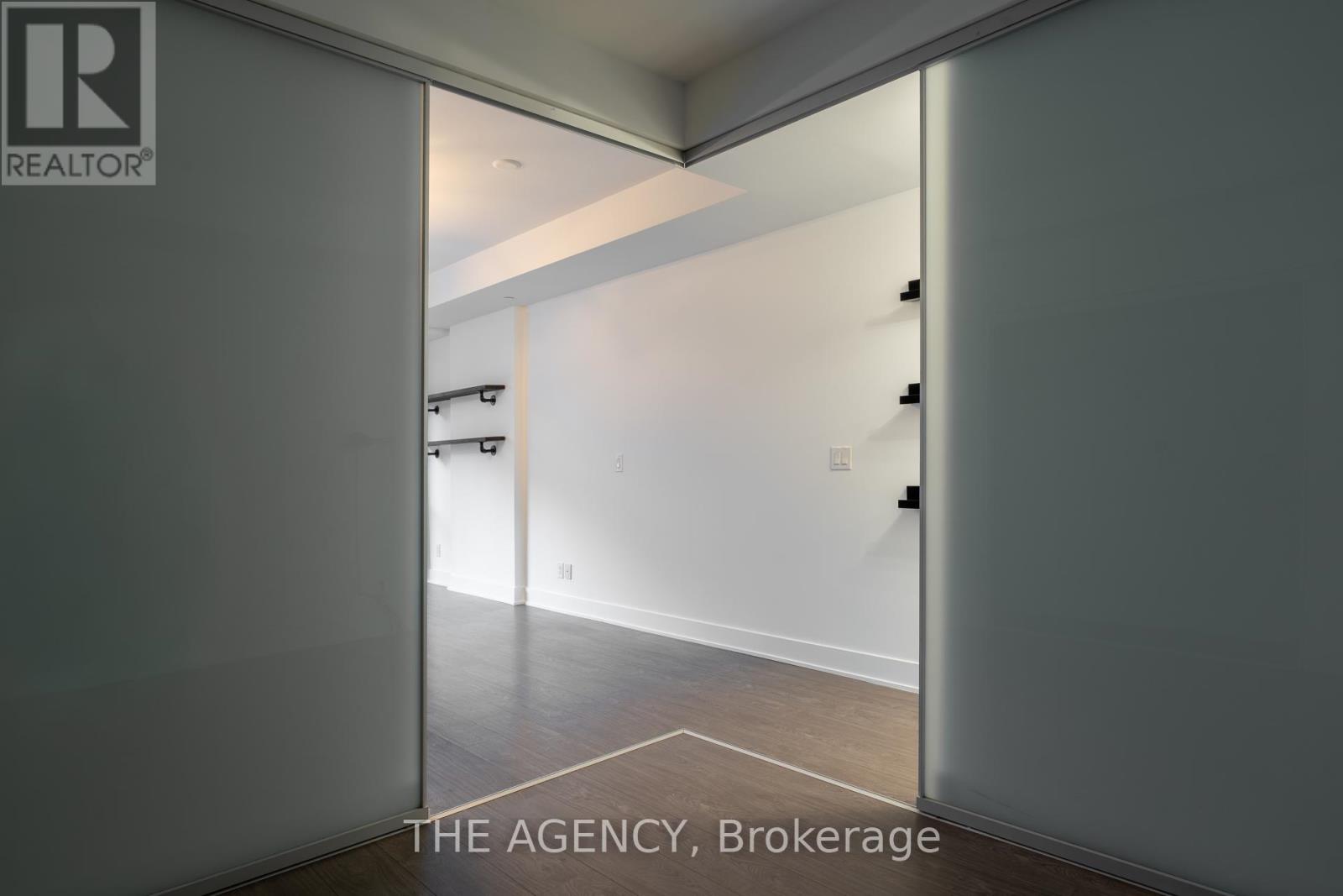 304 - 508 Wellington Street W, Toronto, Ontario  M5V 0K8 - Photo 8 - C12452801