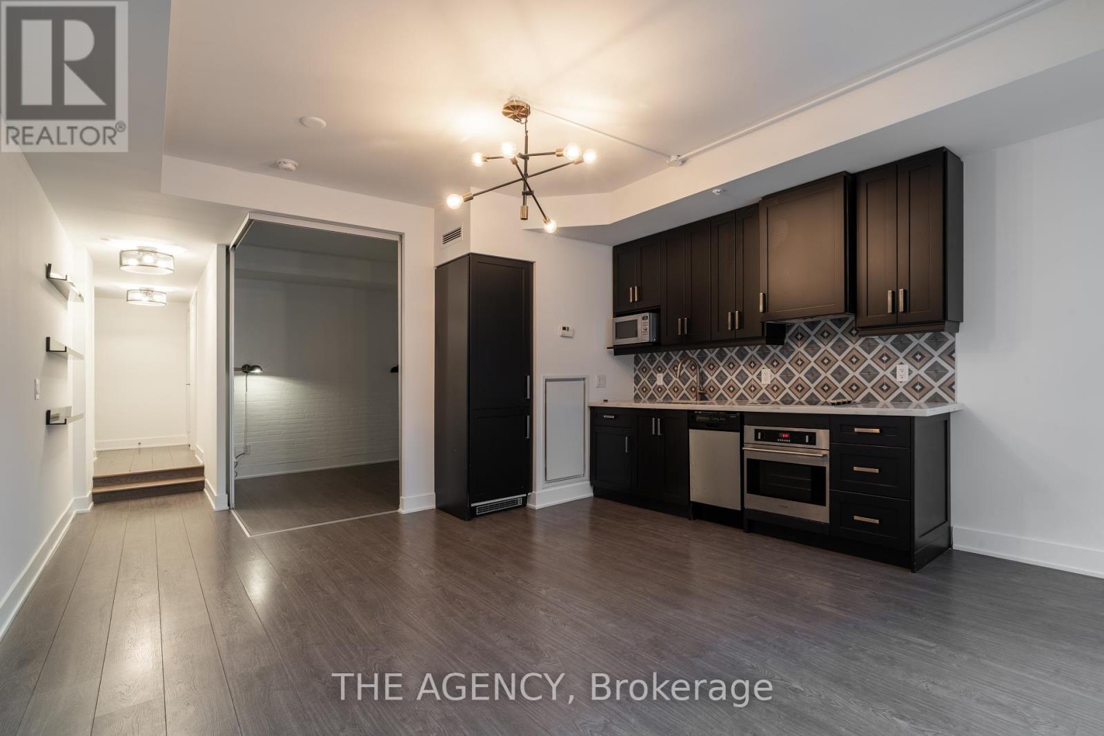 304 - 508 Wellington Street W, Toronto, Ontario  M5V 0K8 - Photo 9 - C12452801