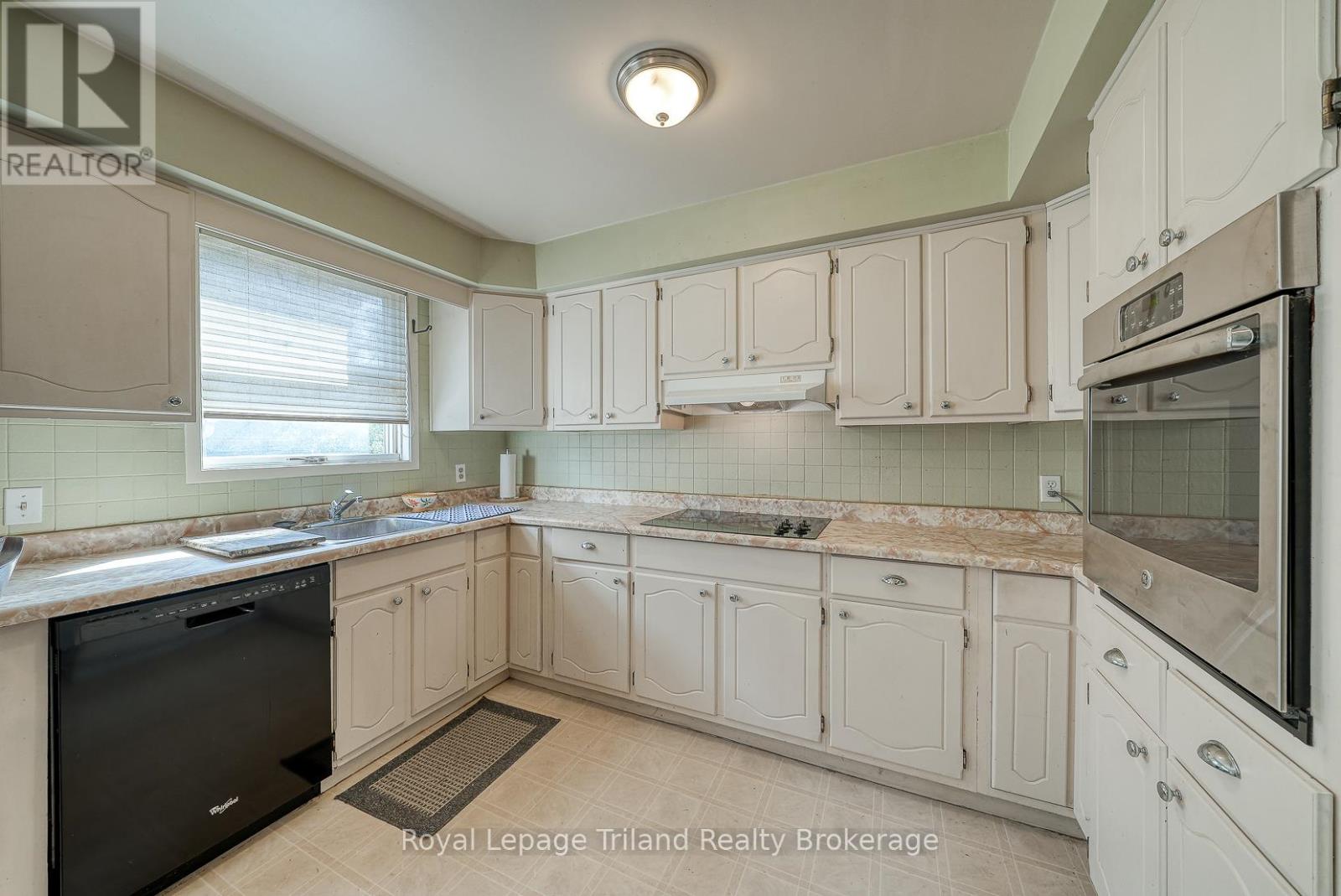 500 Edward Street, Woodstock, Ontario  N4S 4W1 - Photo 13 - X12452874