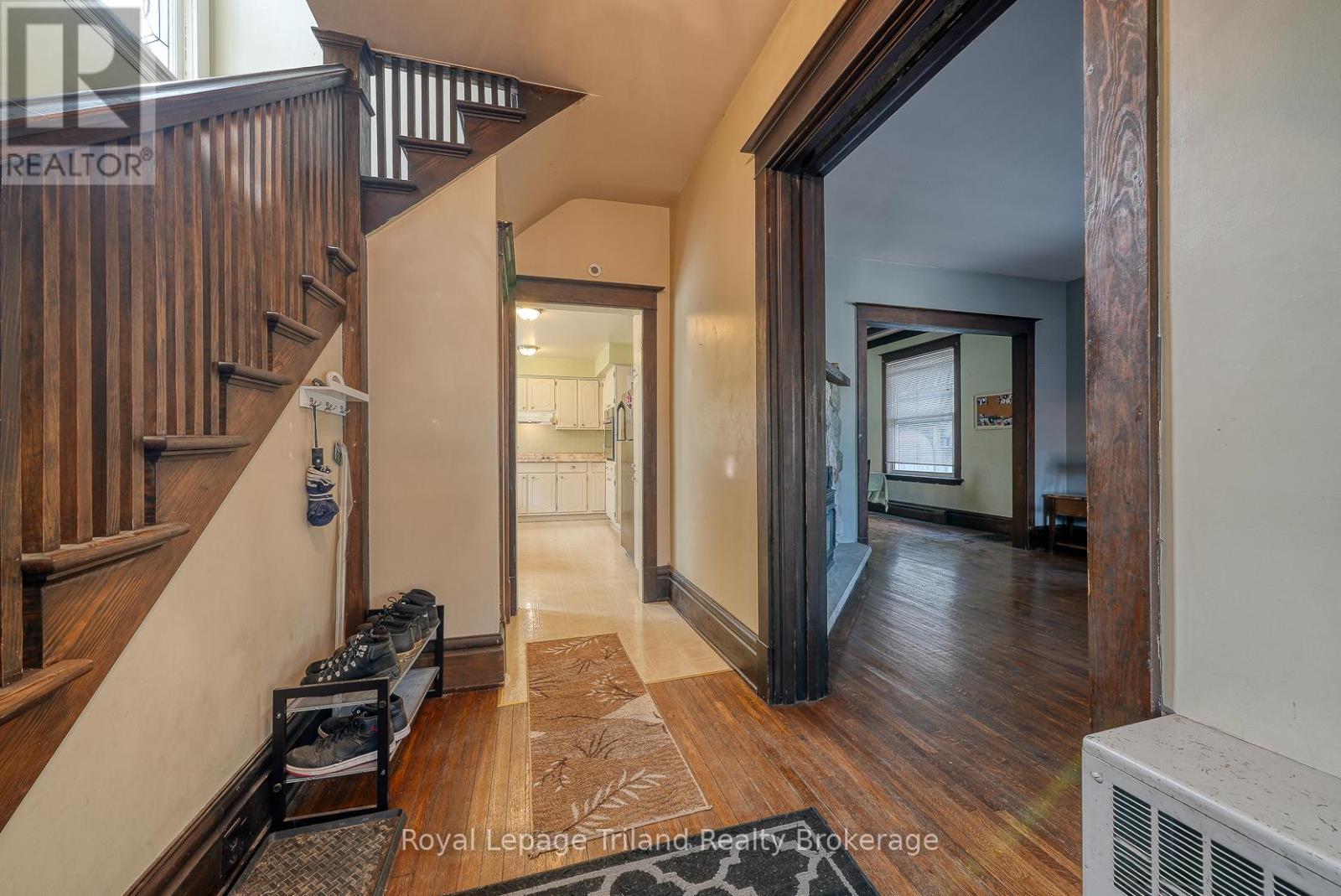 500 Edward Street, Woodstock, Ontario  N4S 4W1 - Photo 4 - X12452874
