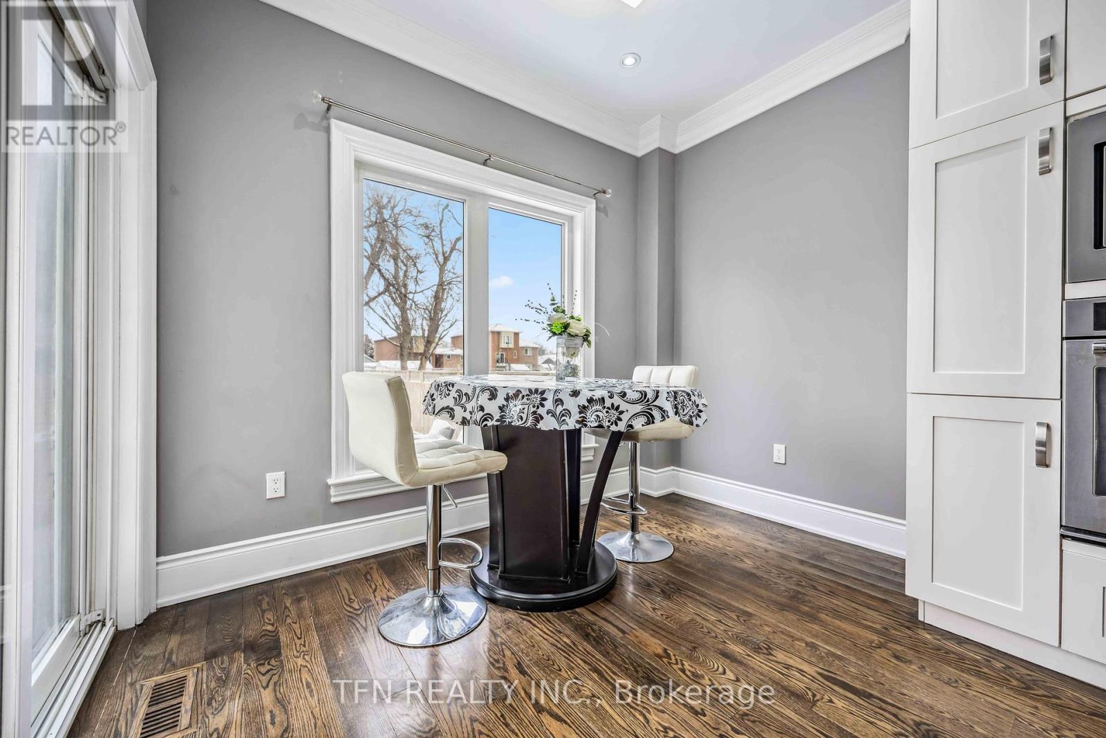 282b Aylesworth Avenue, Toronto, Ontario  M1N 2K2 - Photo 9 - E12452792