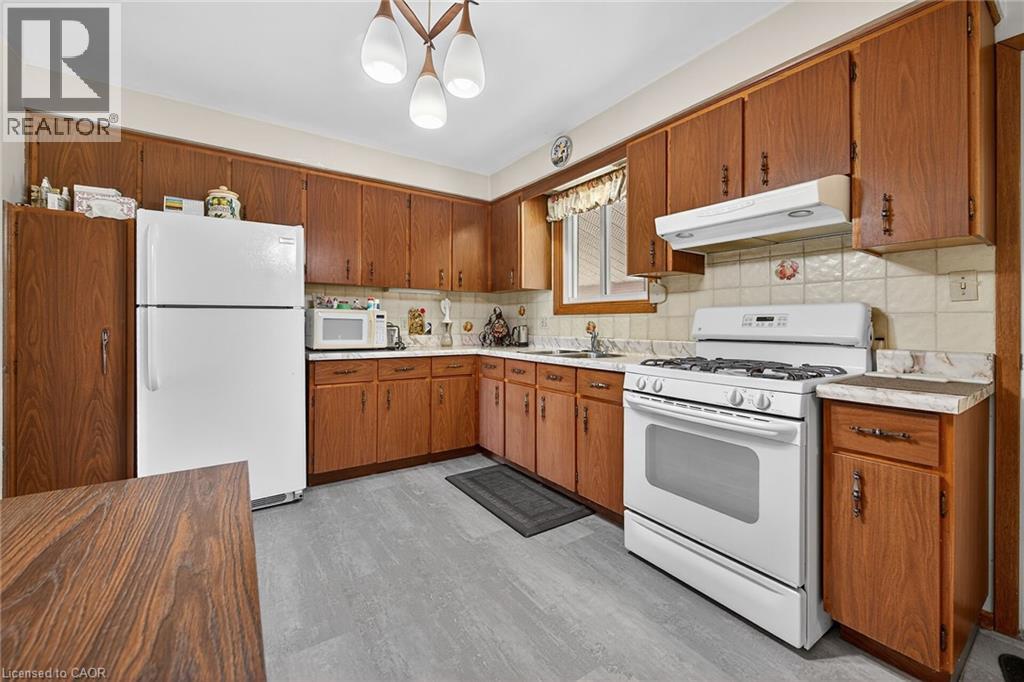5 Third Road E, Stoney Creek, Ontario  L8J 3J5 - Photo 14 - 40777720