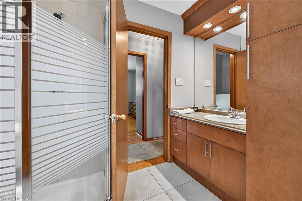 5 Third Road E, Stoney Creek, Ontario  L8J 3J5 - Photo 27 - 40777720