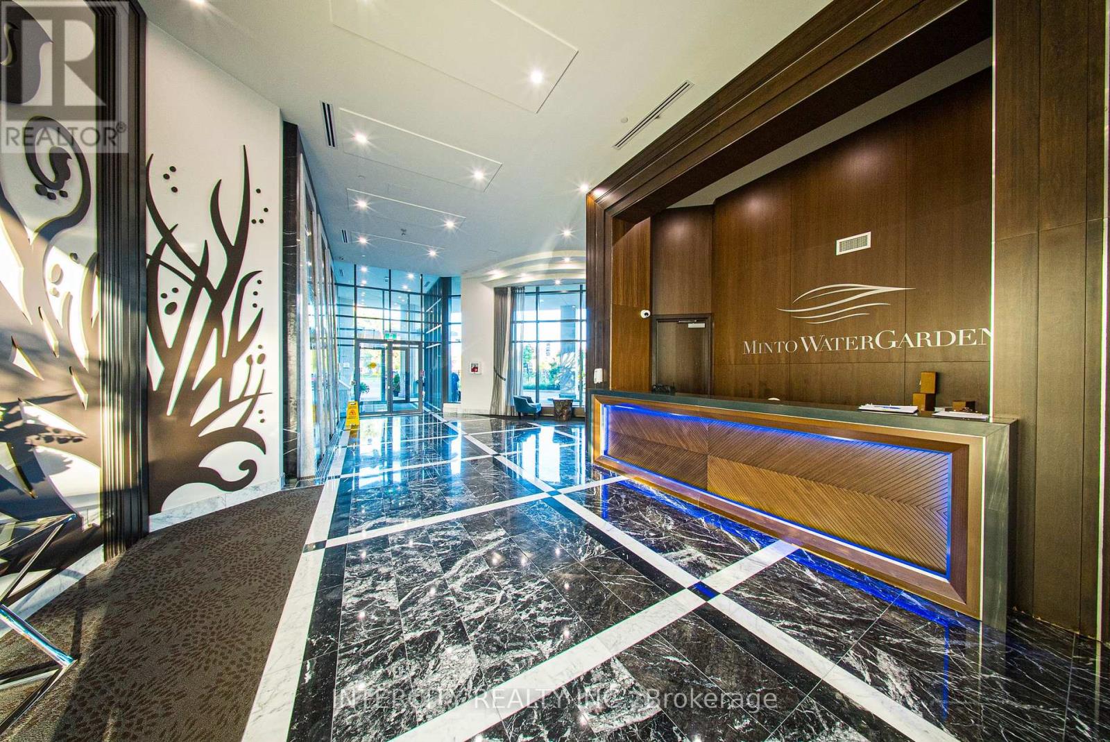 Ph15 - 7608 Yonge Street, Vaughan, Ontario  L4J 0J5 - Photo 3 - N12452789