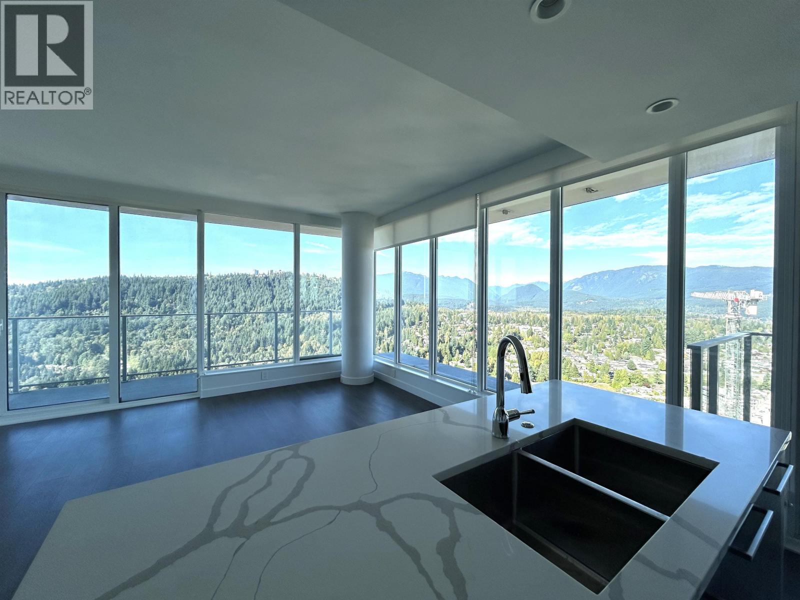 4303 567 Clarke Road, Coquitlam, British Columbia  V3J 0K7 - Photo 9 - R3056678