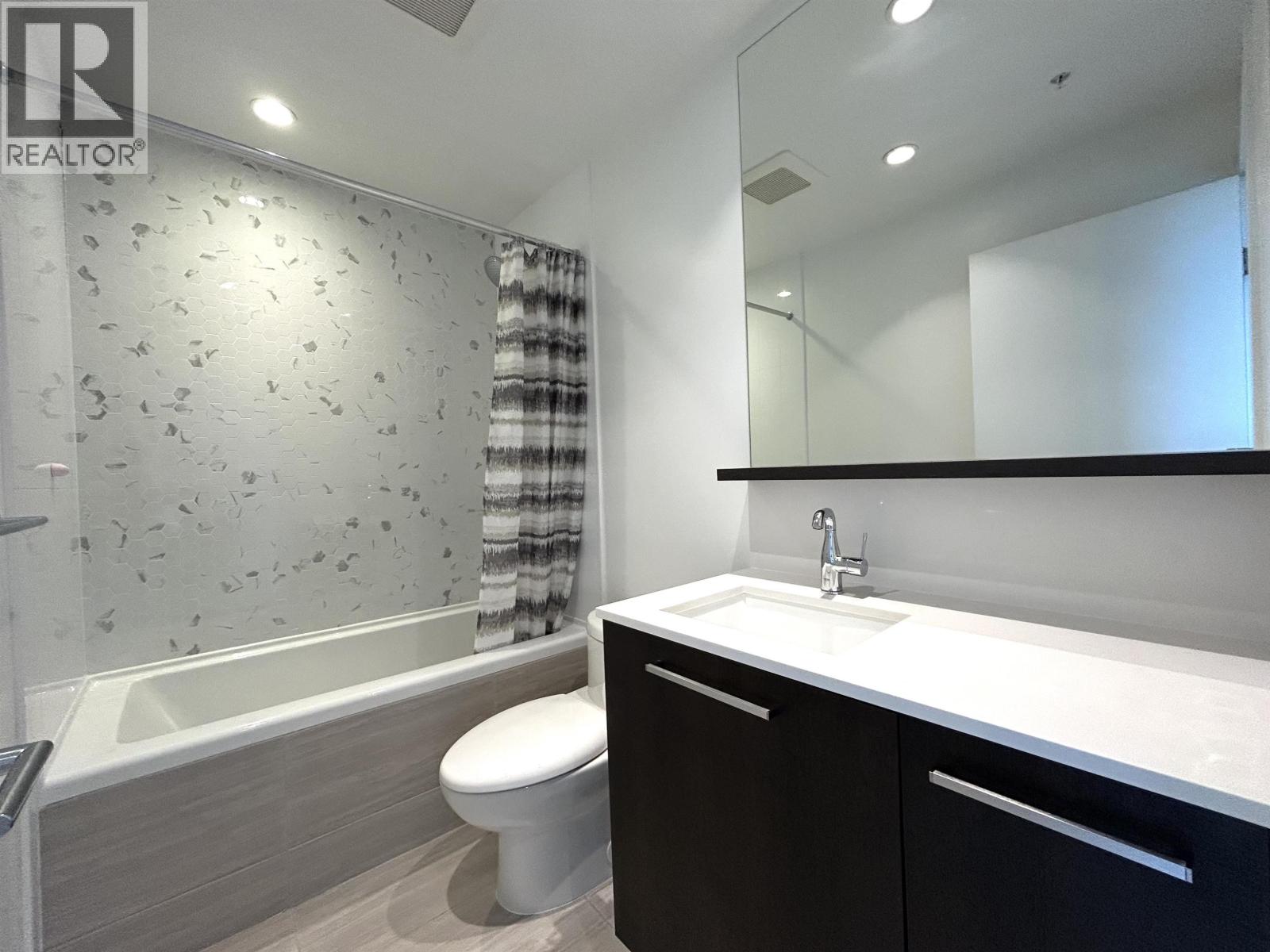 4303 567 Clarke Road, Coquitlam, British Columbia  V3J 0K7 - Photo 11 - R3056678