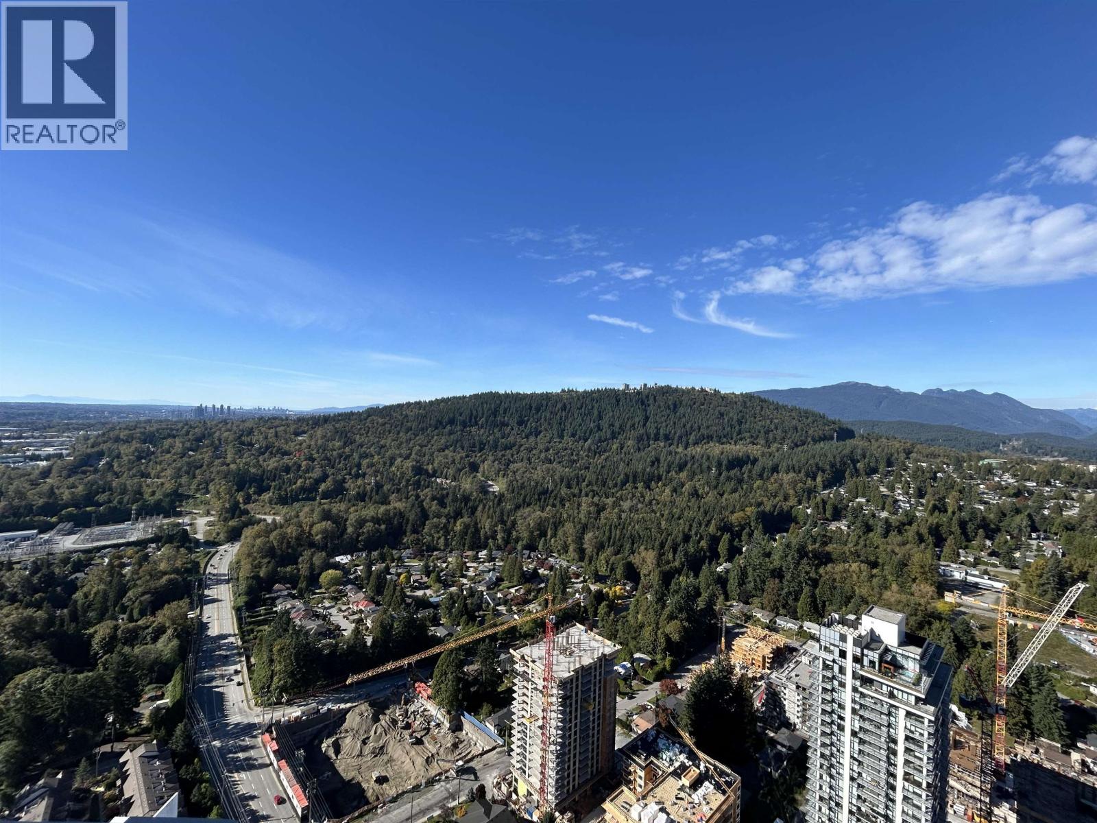 4303 567 Clarke Road, Coquitlam, British Columbia  V3J 0K7 - Photo 4 - R3056678
