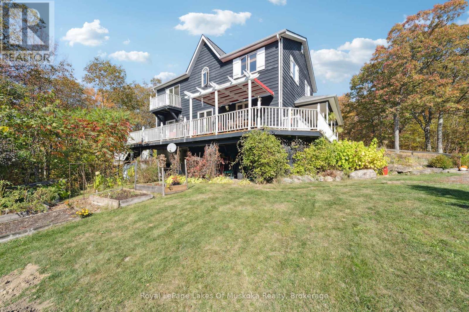 1779 Muskoka Rd 118 Road W, Muskoka Lakes, Ontario  P1L 1W8 - Photo 3 - X12452920