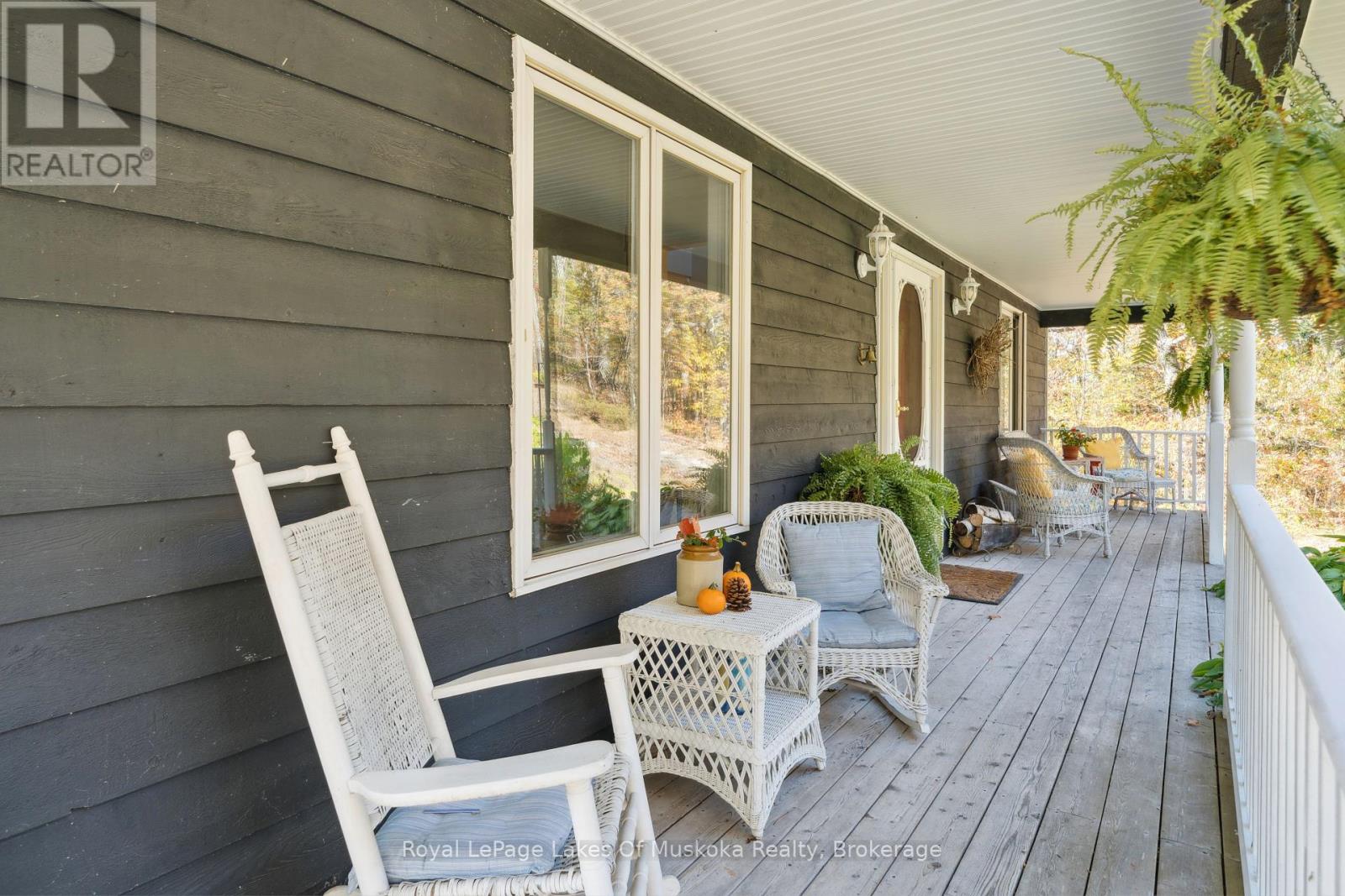 1779 Muskoka Rd 118 Road W, Muskoka Lakes, Ontario  P1L 1W8 - Photo 41 - X12452920