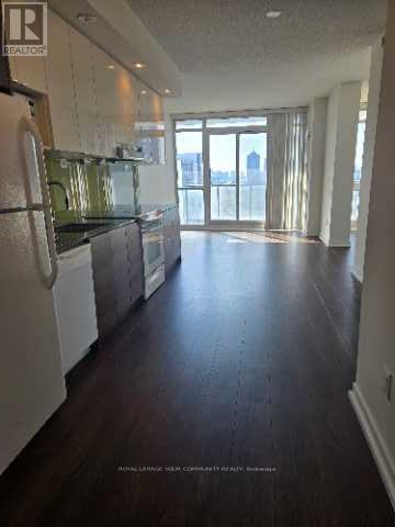 2217 - 121 Mcmahon Drive, Toronto, Ontario  M2K 0C1 - Photo 2 - C12443815