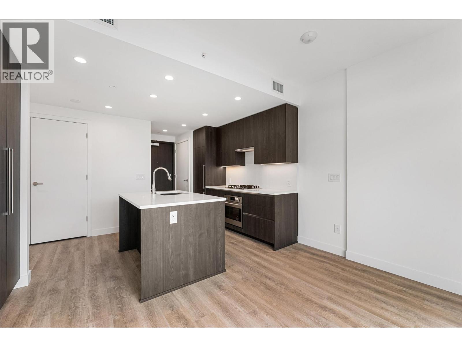 1626 Water Street Unit# 2205, Kelowna, British Columbia  V1Y 0N7 - Photo 4 - 10365217