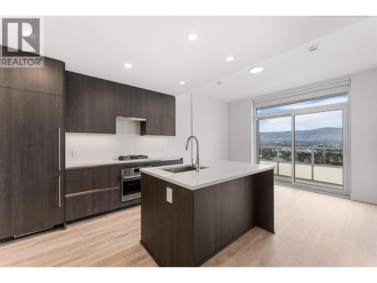 1626 Water Street Unit# 2205, Kelowna, British Columbia
