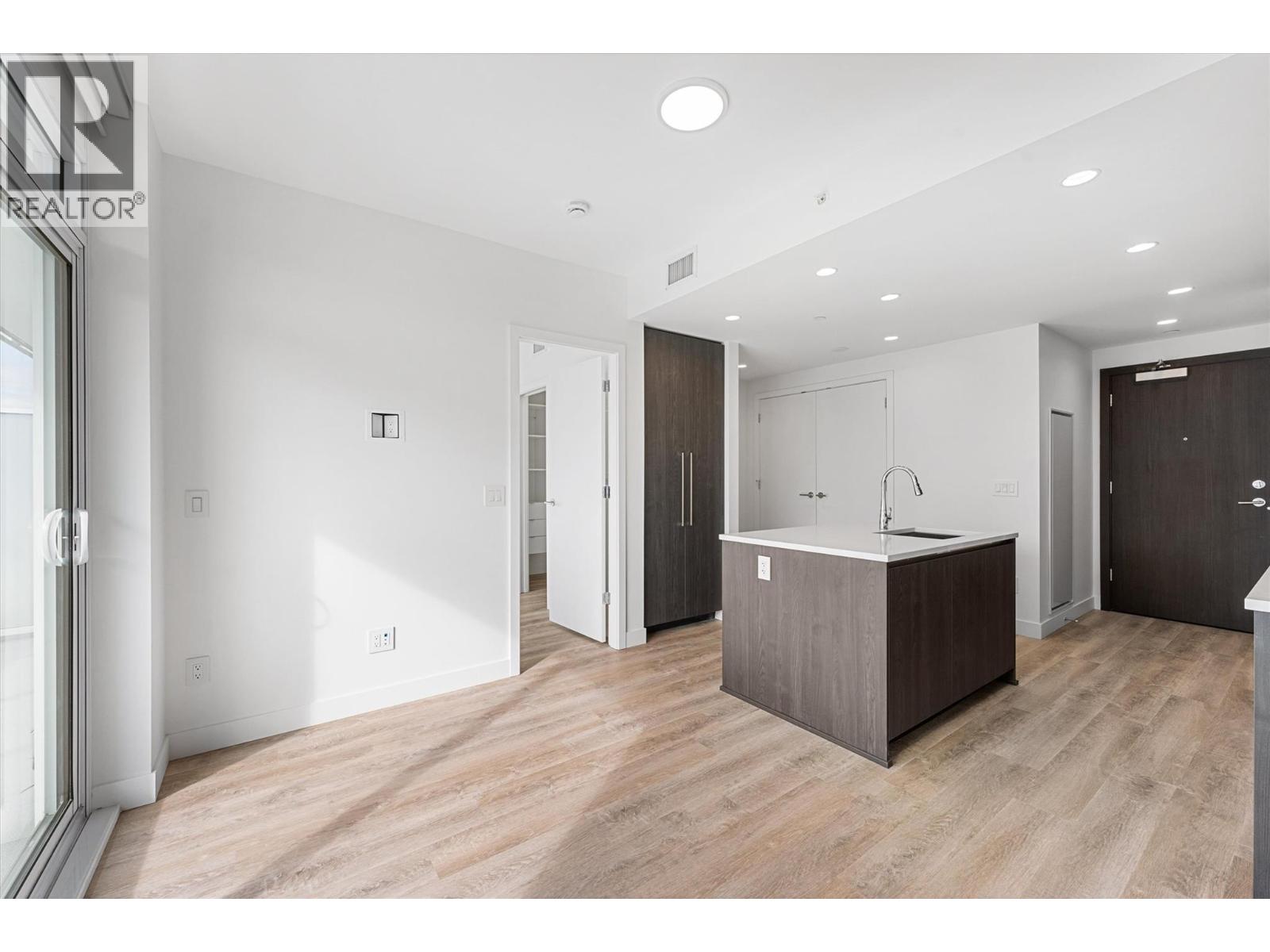 1626 Water Street Unit# 2205, Kelowna, British Columbia  V1Y 0N7 - Photo 10 - 10365217