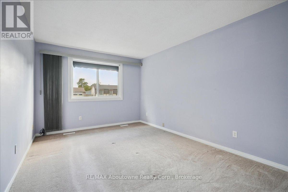 14 Norman Avenue, Halton Hills, Ontario  L7J 2R4 - Photo 22 - W12451487