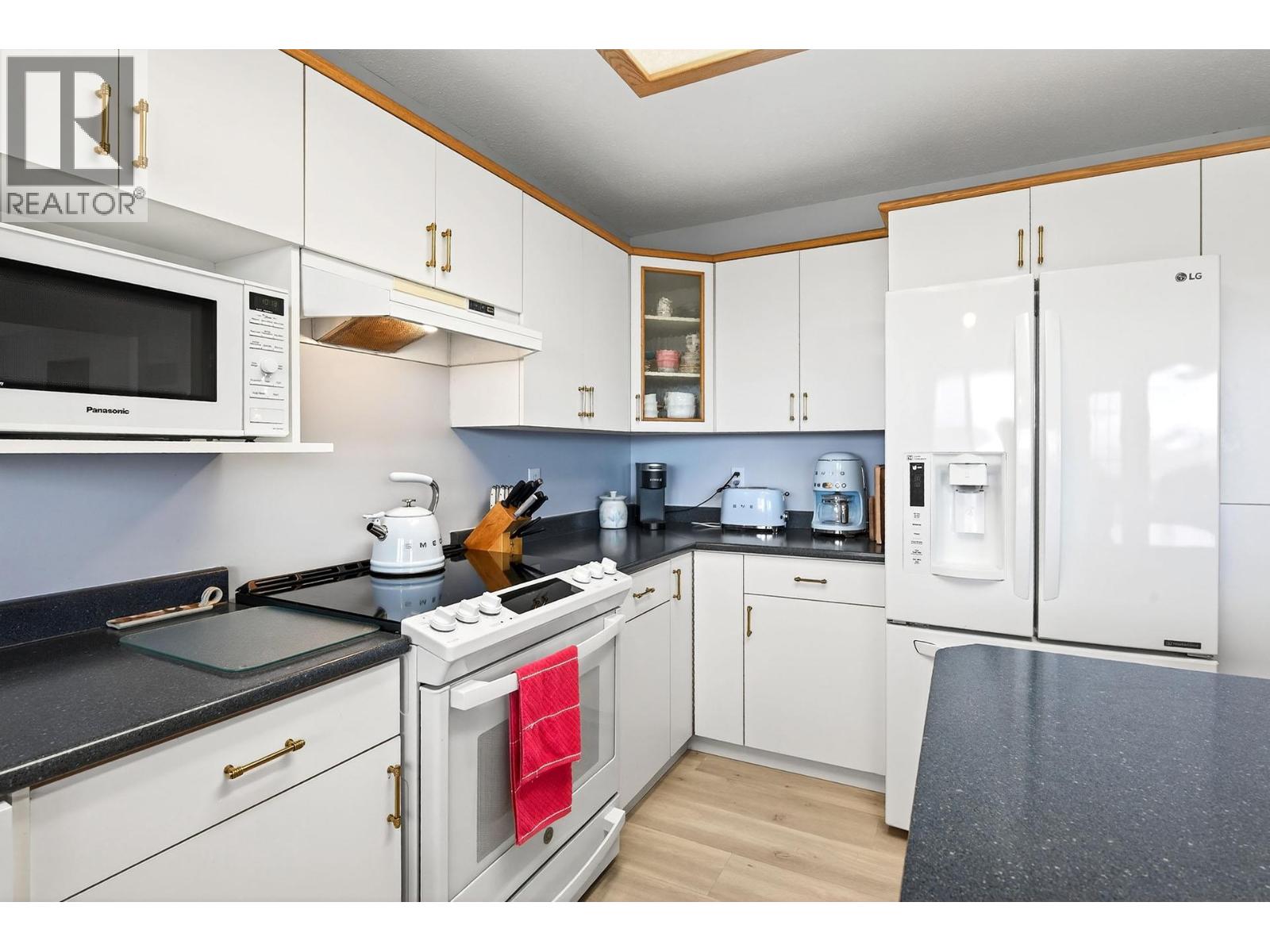 2030 Van Horne Drive Unit# 33, Kamloops, British Columbia  V1S 1P6 - Photo 16 - 10365256
