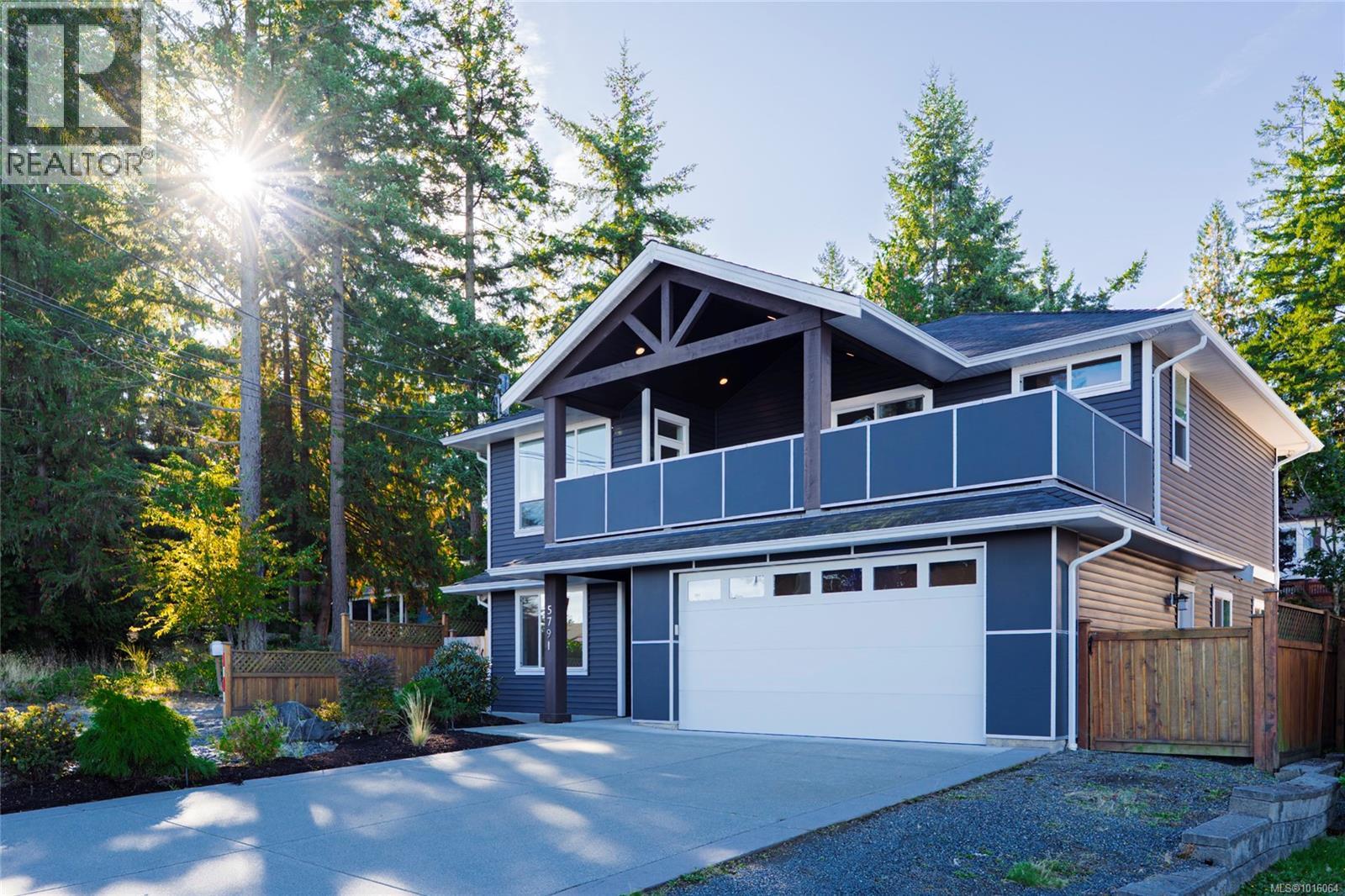 5791 Vanderneuk Rd, Nanaimo, British Columbia