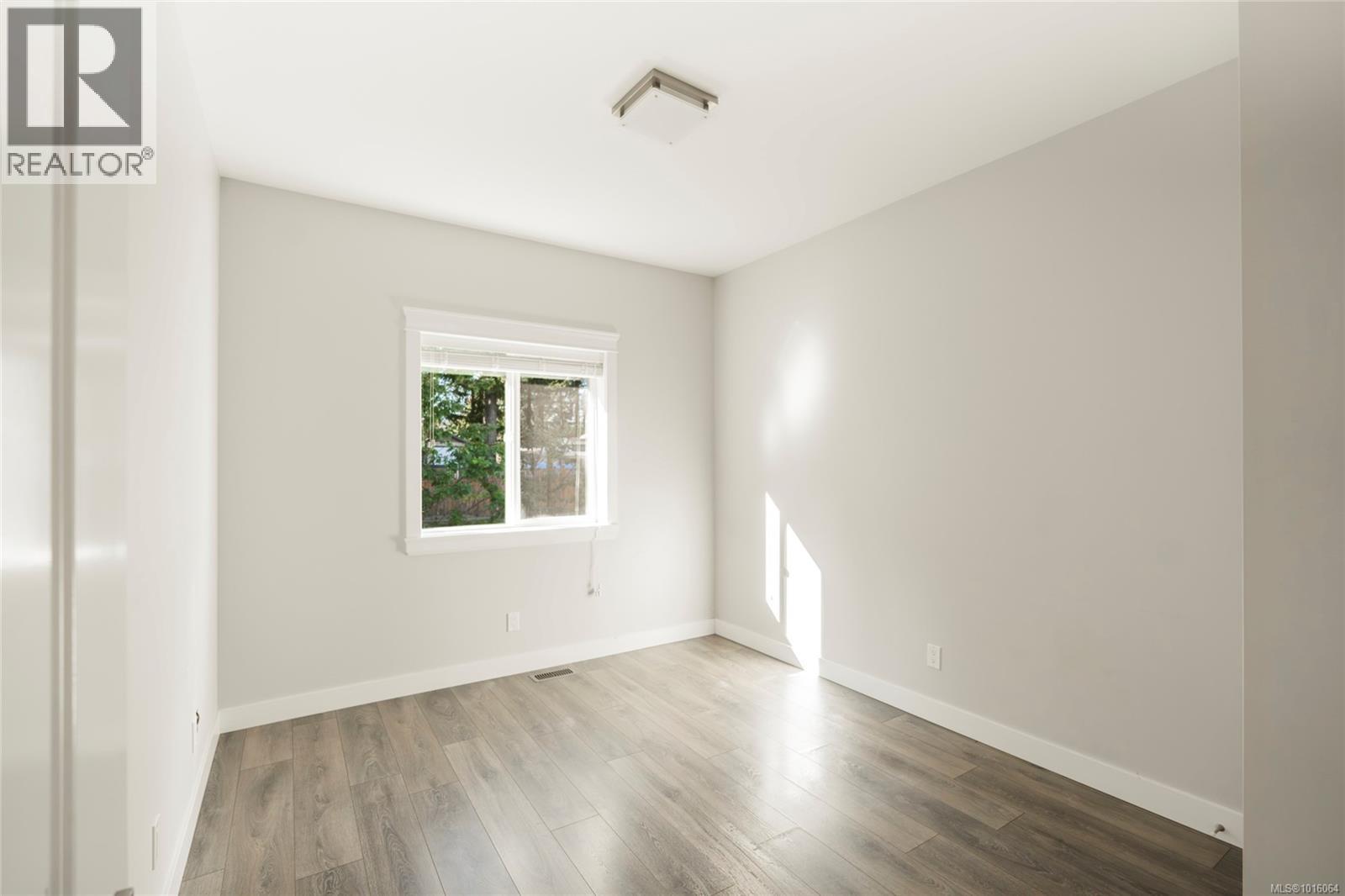 5791 Vanderneuk Rd, Nanaimo, British Columbia  V9T 5H3 - Photo 32 - 1016064