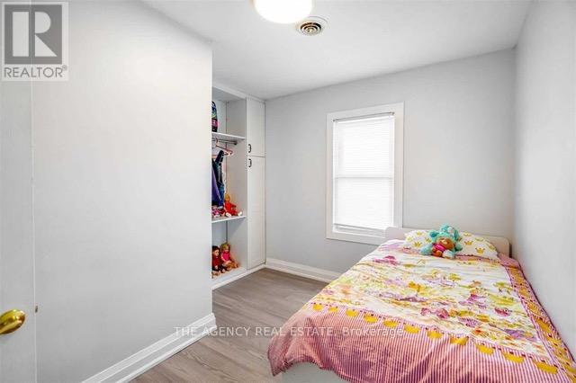 452 Niagara Street, St. Catharines, Ontario  L2M 3P2 - Photo 10 - X12452807
