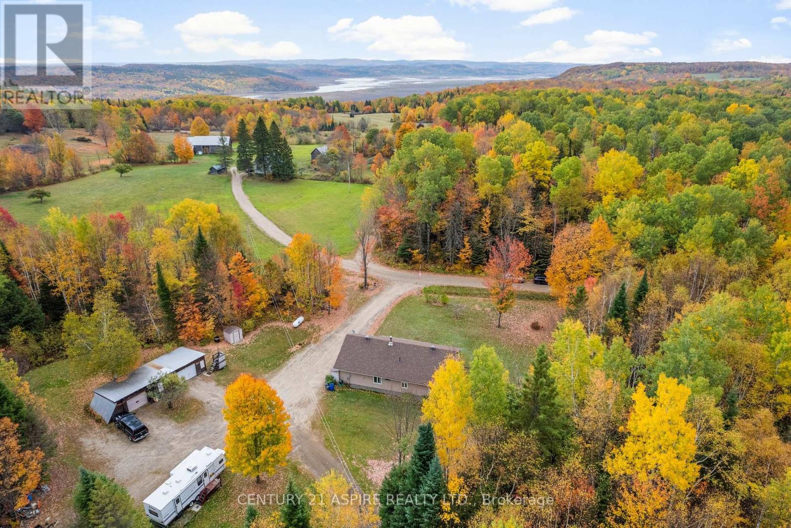 33 Micks Road, Madawaska Valley, Ontario  K0J 1L0 - Photo 41 - X12452912
