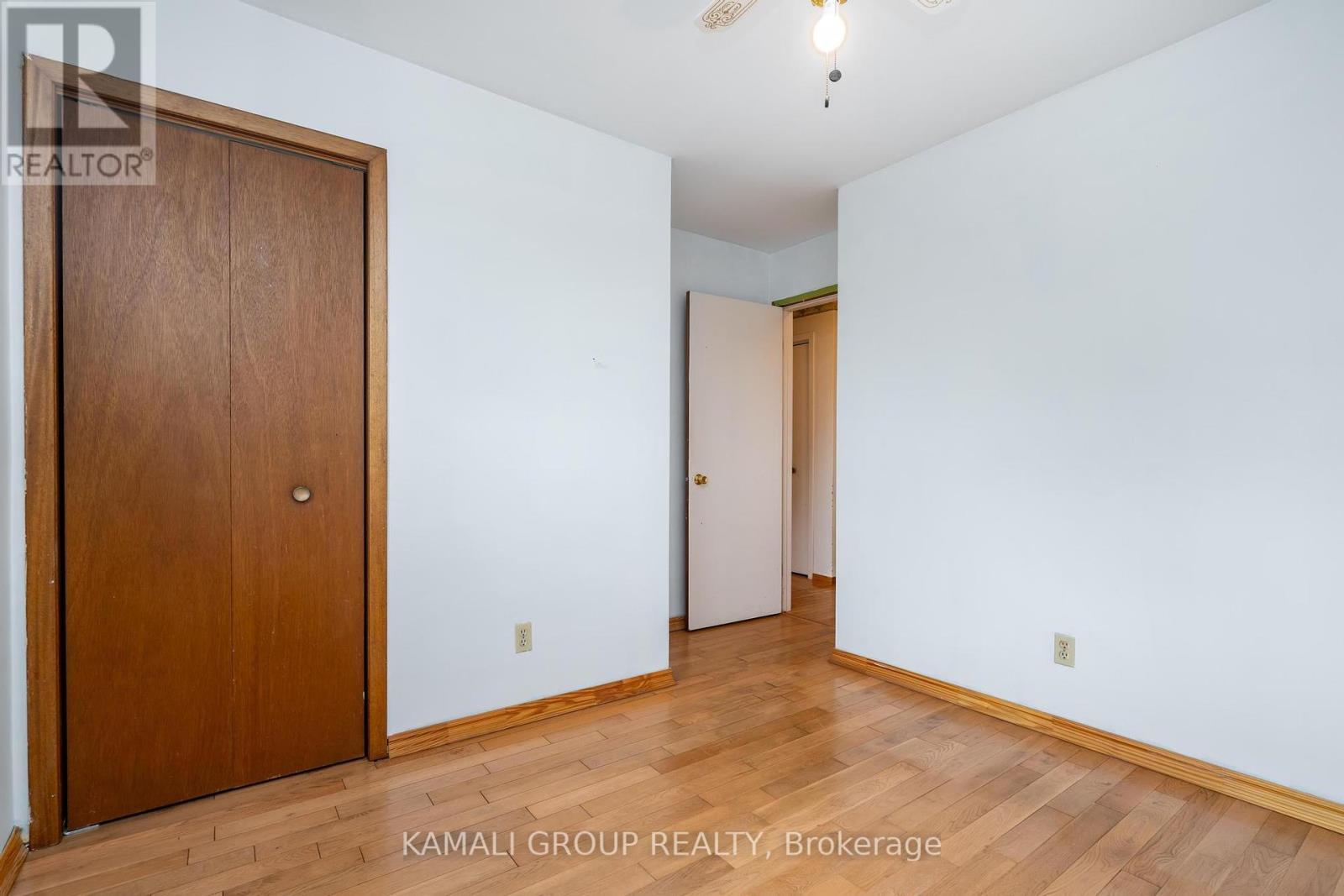 638 Carlton Street, St. Catharines, Ontario  L2M 4Y5 - Photo 7 - X12449889