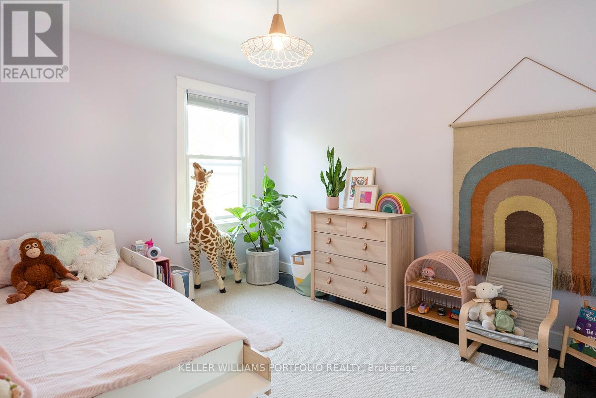 195 Gilmour Avenue, Toronto, Ontario  M6P 3B2 - Photo 19 - W12452796