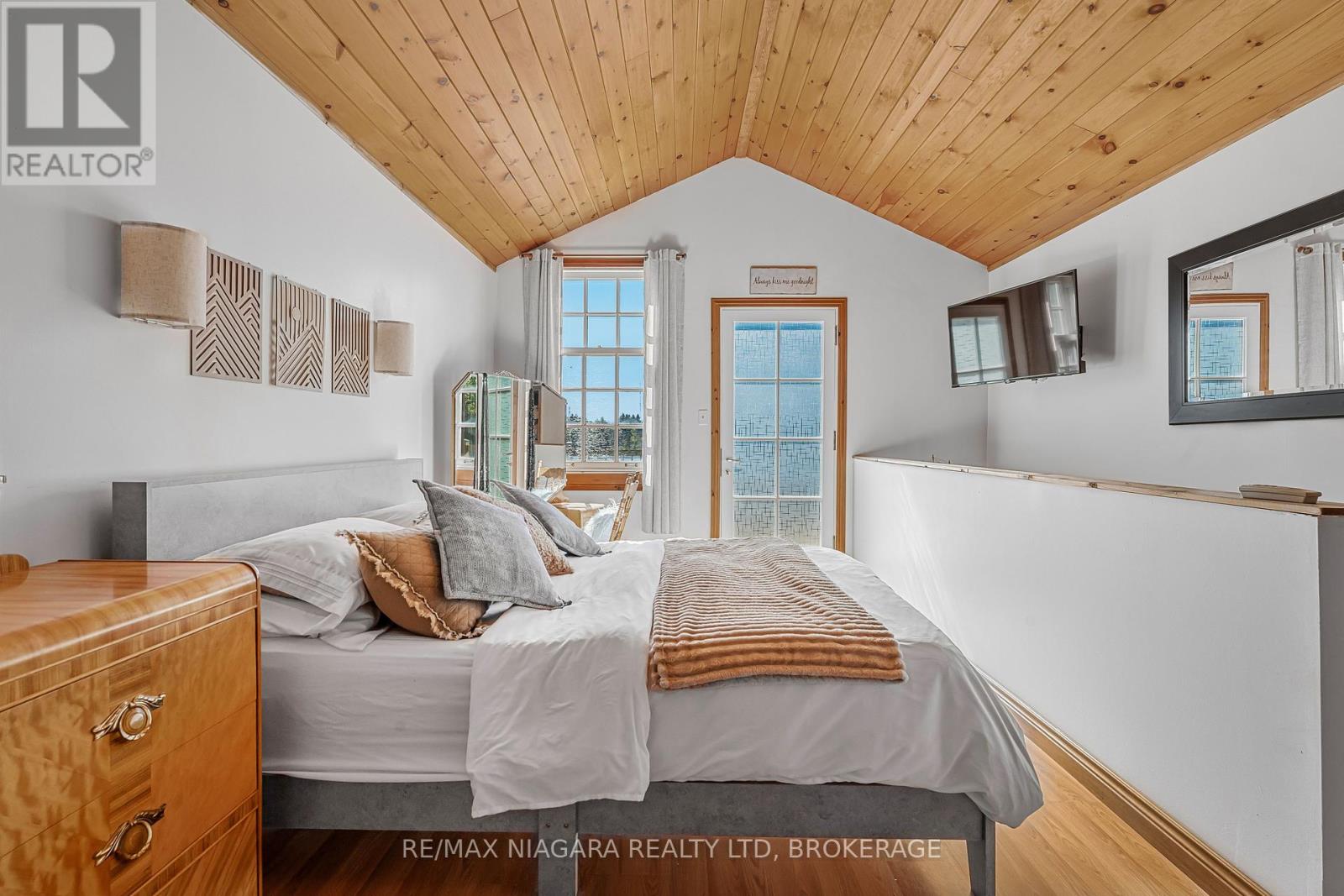 29 Marlatts Road, Thorold, Ontario  L2V 1M9 - Photo 28 - X12452873