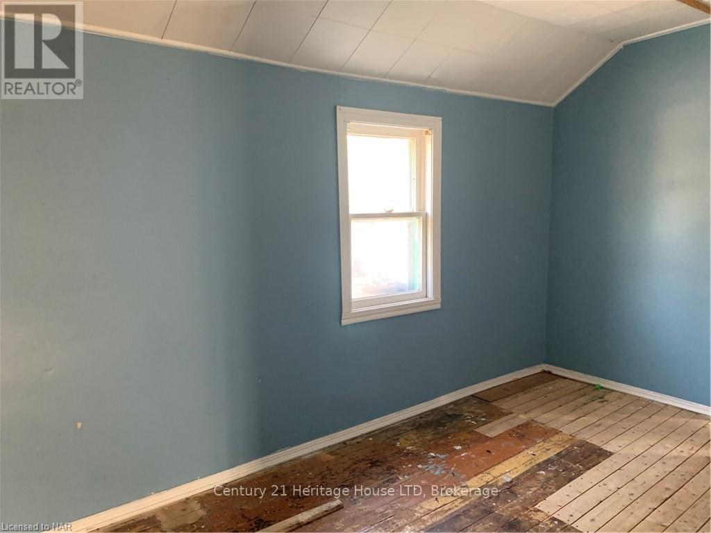 4624 Jepson Street, Niagara Falls, Ontario  L2E 1J4 - Photo 18 - X12452894