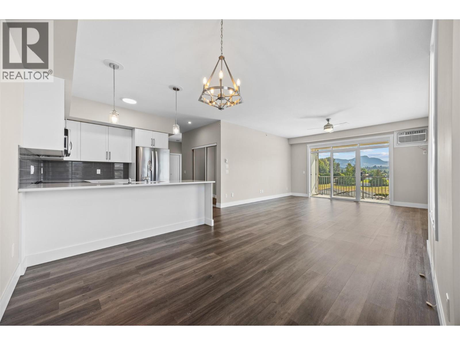 3090 Burtch Road Unit# 313, Kelowna, British Columbia